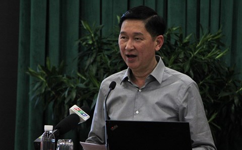 Ông Trần Vĩnh Tuyến phát biểu tại buổi làm việc.