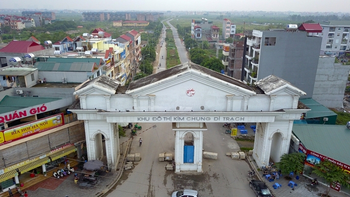 Khu đô thị Kim Chung - Di Trạch được phê duyệt từ năm 2007. Đây là là 1 trong số 65 dự án sử dụng vốn ngoài ngân sách của huyện Hoài Đức. Khi mới ra đời, khu vực này được coi là một điểm nhấn trong bản đồ bất động sản phía Tây Hà Nội.