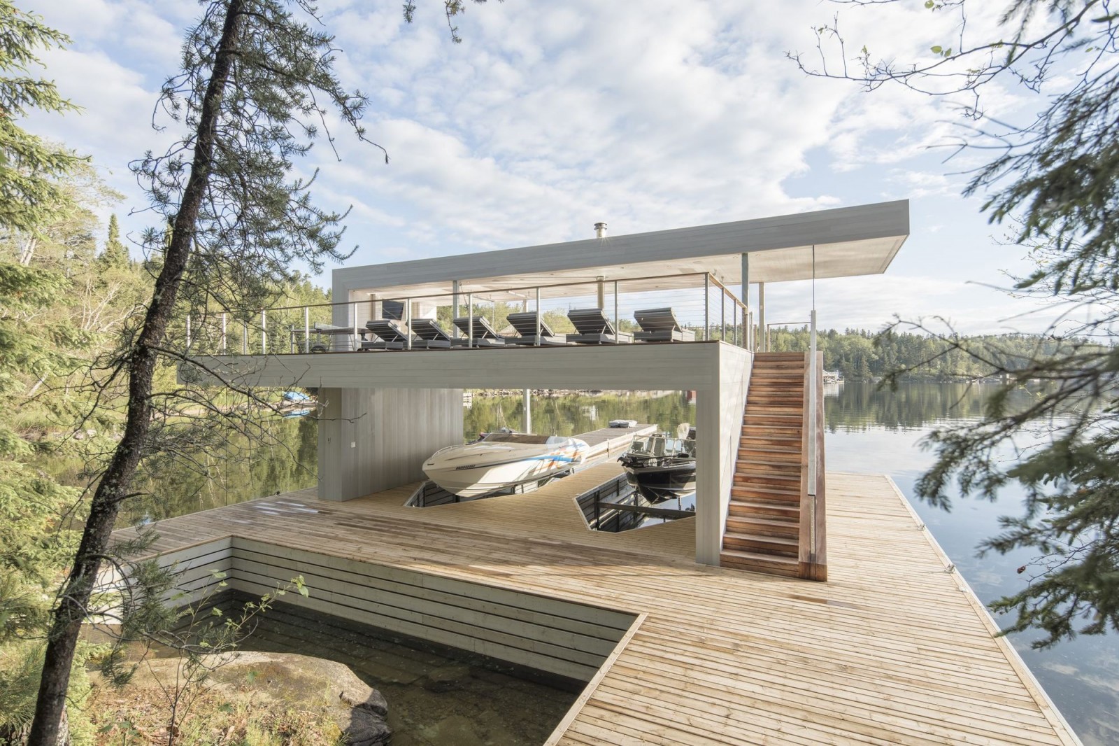Boathouse / Cibinel Architecture