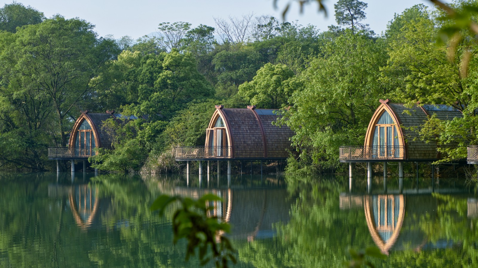 Boat Rooms on the Fuchun River / The Design Institute of Landscape and Architecture China Academy of Art