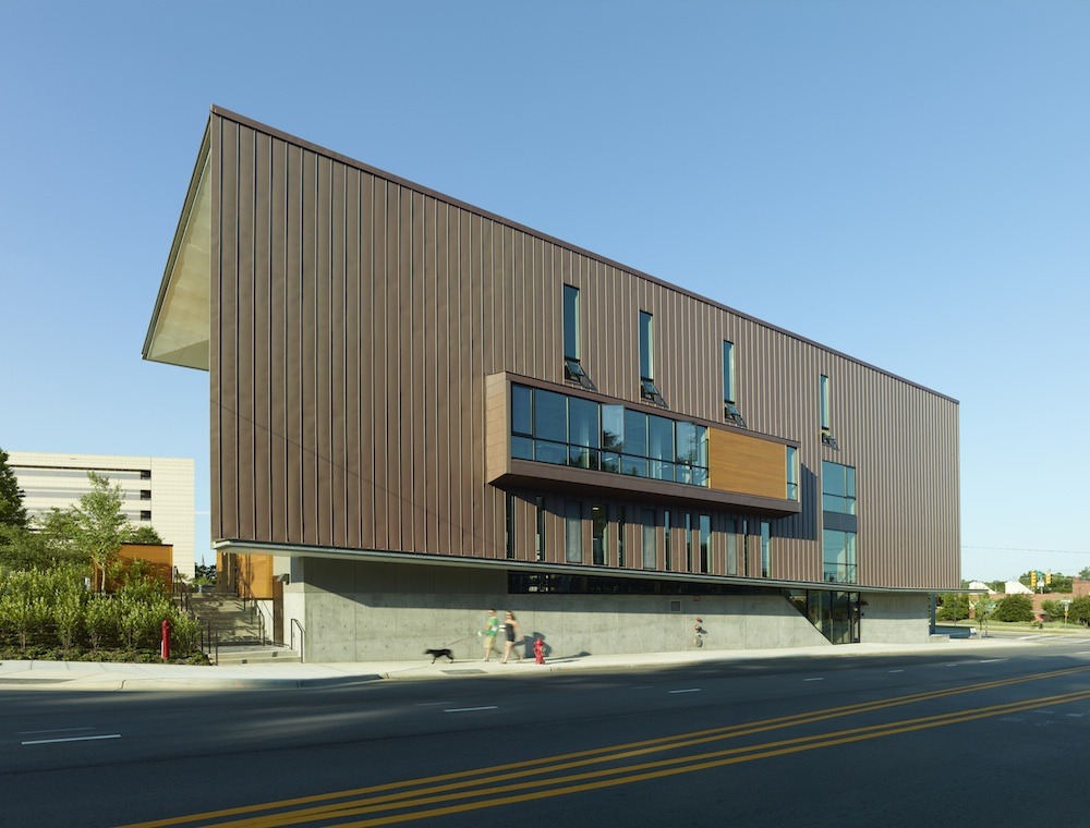 AIANC Center for Architecture and Design / Frank Harmon Architect