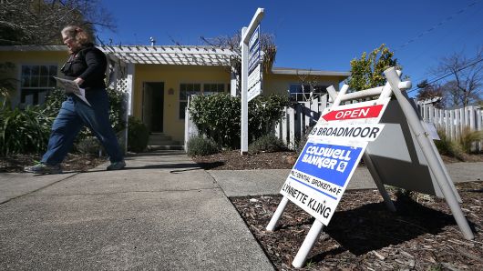 Một ngôi nhà được rao bán tại thành phố San Anselmo, bang California, Mỹ