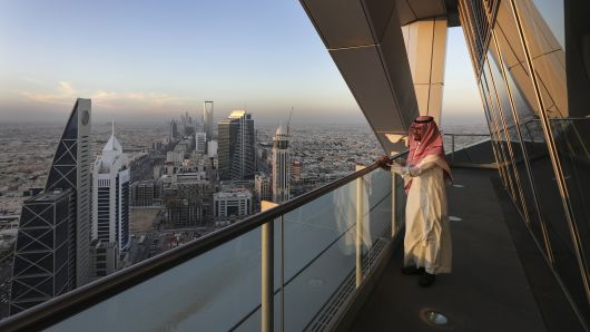 Cảnh tượng nhìn từ tầng 23 của tòa nhà Al Faisaliah tại thủ đô Riyadh của Ả Rập Xê-út