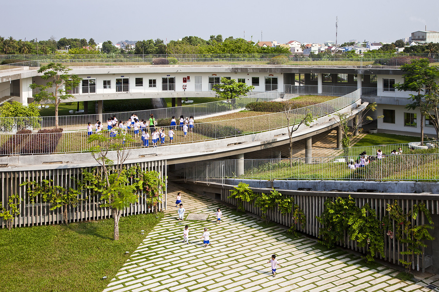 Farming Kindergarten / Vo Trong Nghia Architects