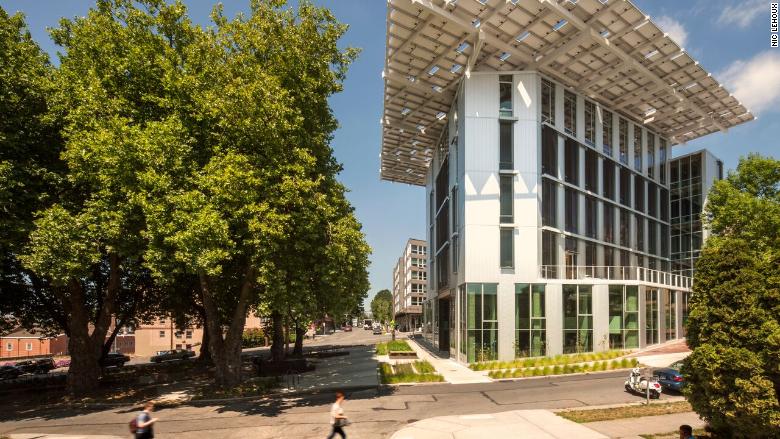 Trung tâm Bullitt tai Seattle (Mỹ) có khả năng tái tạo và tự sản sinh ra năng lượng