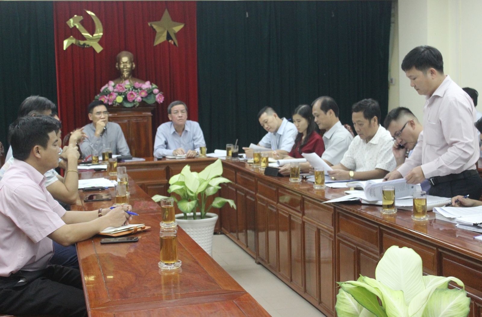 1. Chủ tịch tỉnh Đồng Nai Đinh Quốc Thái yêu cầu các sở ban ngành sớm hoàn thiện hồ sơ dự án để trình Thủ tướng phê duyệt và thực hiện.