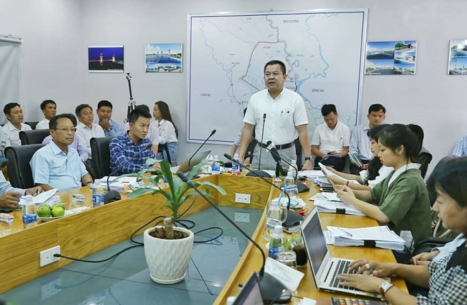 Đại diện Tập đoàn Trung Nam hứa sẽ nỗ lực hoàn thành toàn bộ dự án chống ngập vào cuối năm 2019 hoặc chậm nhất là đưa vào hoạt động trong quí I năm 2020.