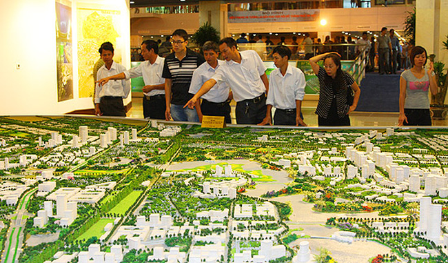 Trong quy hoạch chung Hà Nội đã tính đến phương án di dời các trường học và bệnh viện ra đô thị vệ tinh.