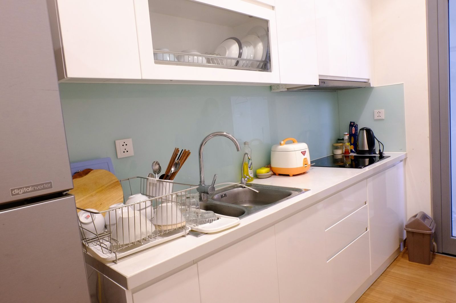 Các tiện ích nhà bếp, nhà vệ sinh tiện nghi, thoải mái đem lại cho khách hàng cảm giác thoái mái như ở nhà.