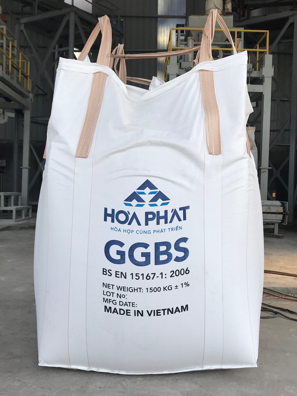 Bao xỉ hạt lò cao nghiền mịn (GGBS) xuất khẩu.