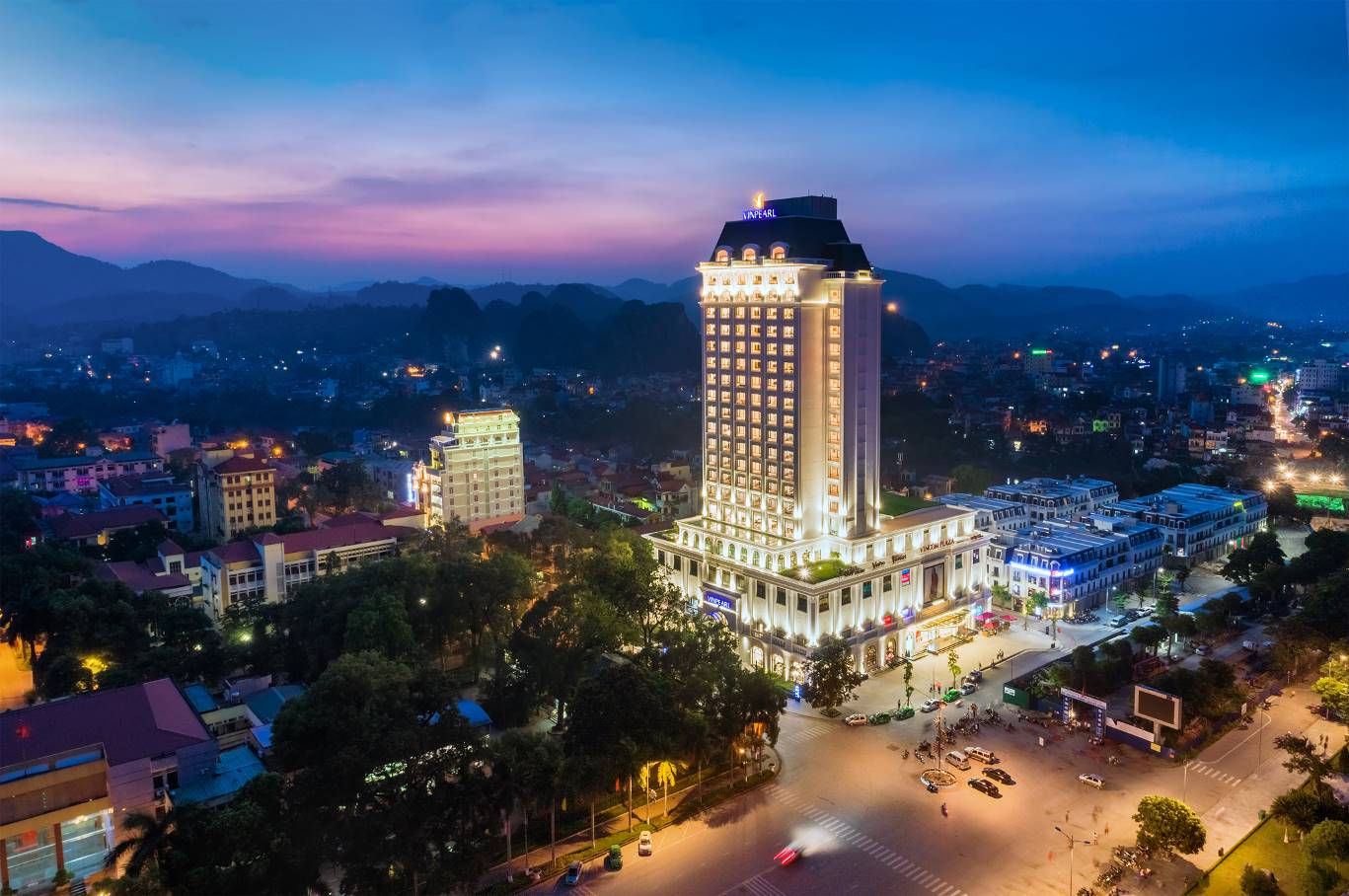 Vẻ đẹp lộng lẫy, sang trọng tòa tháp 21 tầng Vinpearl Hotel Lạng Sơn một kiệt tác kiến trúc mới tại xứ Lạng.