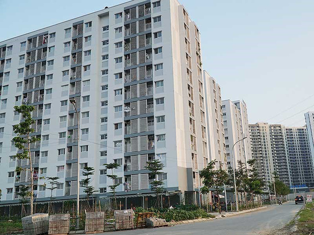 Dự án chung cư NƠXH Nam Phan hay còn gọi là dự án khu nhà ở EhomeS tại phường Phú Hữu, quận 9 TP. HCM đã hoàn thiện và bán cho dân vào ở với 484 căn hộ, giá bán từ 600 triệu đồng/căn. Ảnh: Việt Hoa