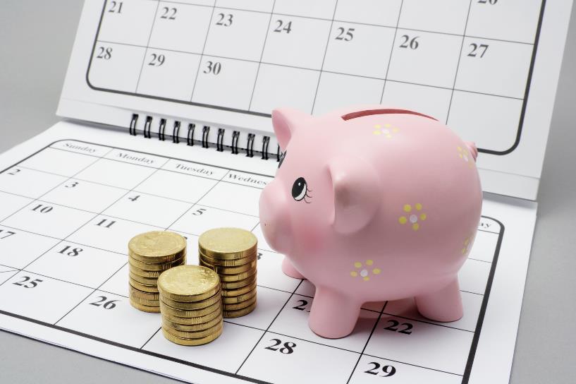 Lên kế hoạch tiết kiệm bắt đầu từ những khoản tiền nhỏ, đều đặn hàng tháng vừa đơn giản vừa thiết thực và mang hiệu quả lâu dài.