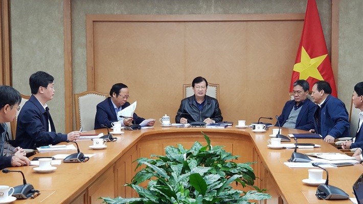 Phó thủ tướng Trịnh Đình Dũng họp với các bộ, ngành Trung ương về rà soát công tác chuẩn bị đầu tư tuyến cao tốc Bắc-Nam.