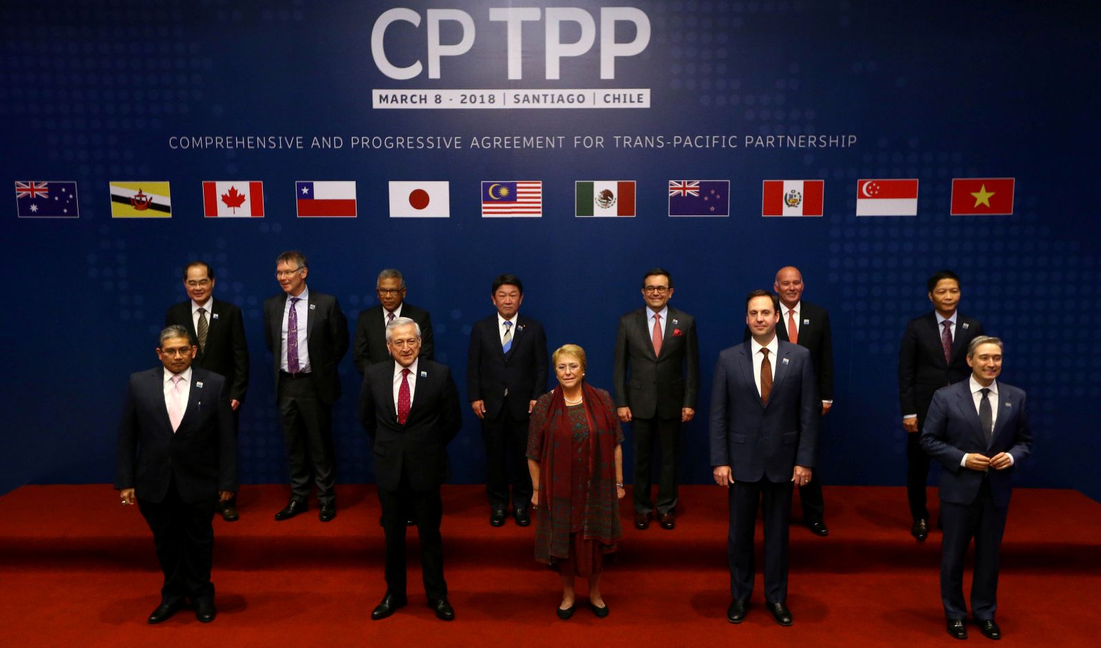 Các nước thành viên CPTPP tại lễ ký kết hiệp định ngày 8/3/2018 tại Santiago, Chile. Ảnh: Reuters
