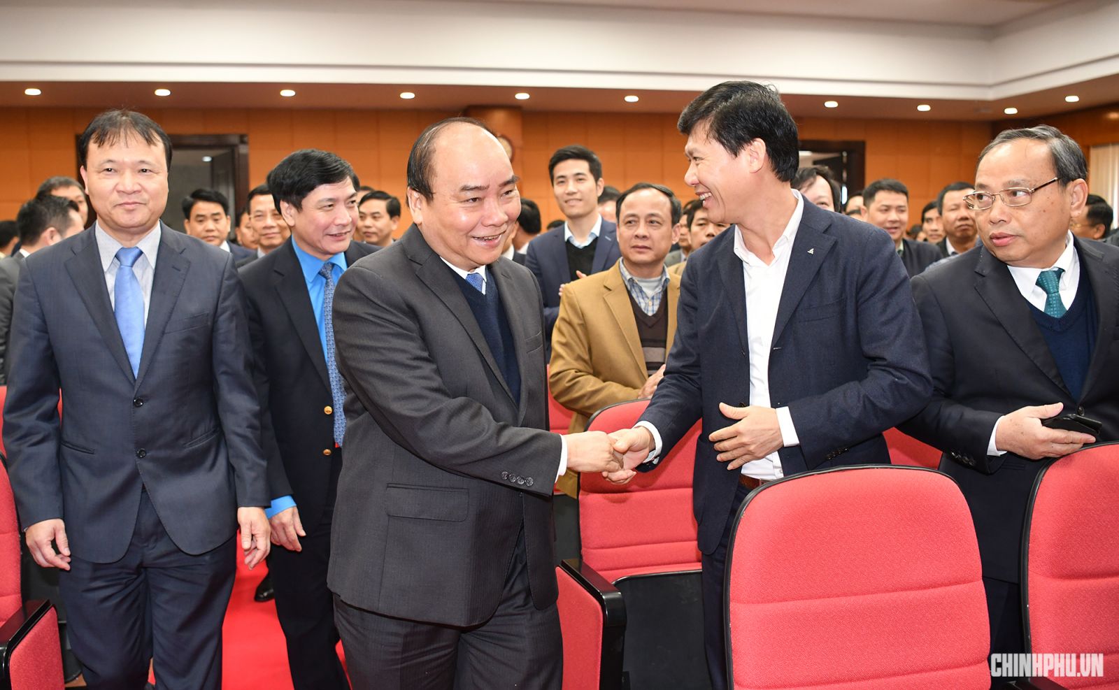Thủ tướng đến dự Hội nghị triển khai nhiệm vụ năm 2019 của Bộ Công Thương. Ảnh: VGP/Quang Hiếu