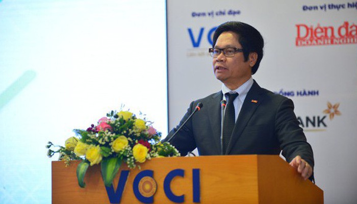 Chủ tịch VCCI Vũ Tiến Lộc phát biểu tại Festival Khởi nghiệp 2019 - Ảnh: DDDN