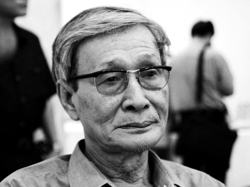 Nhà văn Nguyễn Xuân Khánh
