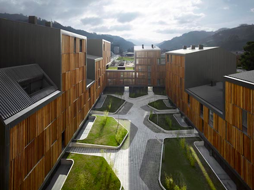 Năm 2011, công trình nhà ở Vivazz, Mieres được vinh danh là 1 dự án đáng được tuyên dương tại giải thưởng  AR+D cho Kiến trúc mới nổi.