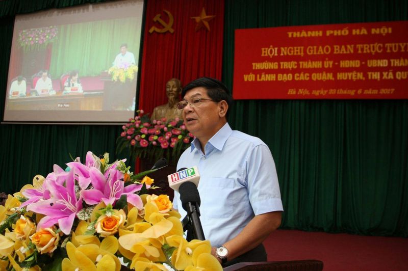  Phó Chủ tịch UBND TP Nguyễn Quốc Hùng phát biểu tại hội nghị