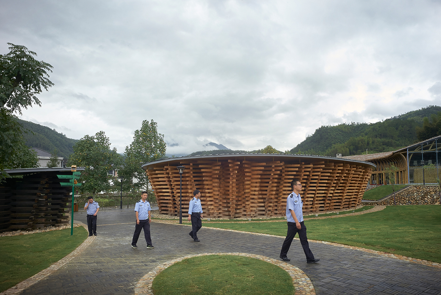 Tác phẩm Contemporary celadon ceramic museum của Kengo Kuma