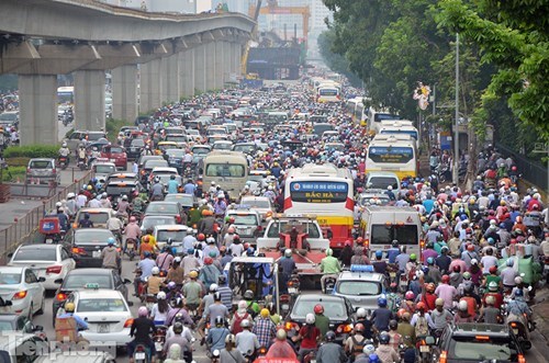 Cảnh ùn tắc giao thông trên địa bàn TP. Hà Nội.