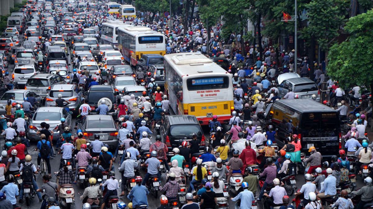 Hà Nội nêu lộ trình cấm xe máy trong nội thành