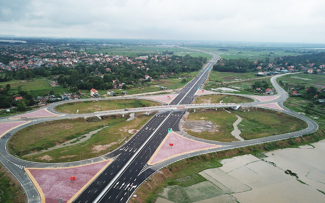 Ninh Thuận đẩy nhanh tiến độ giao mặt bằng cho dự án cao tốc Bắc - Nam