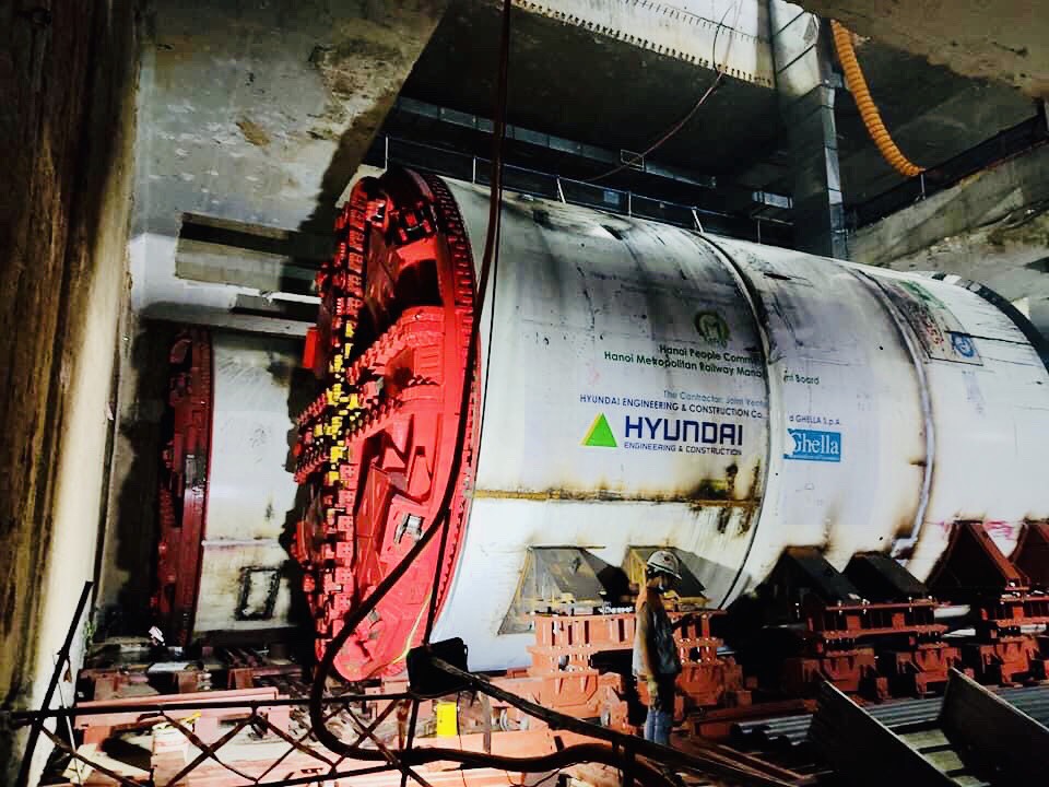 TBM được lắp ráp hoàn chỉnh dưới hầm ga S9 - Kim Mã
