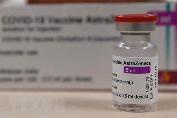 Vắcxin phòng COVID-19 do hãng dược phẩm AstraZeneca và Đại học Oxford phối hợp bào chế