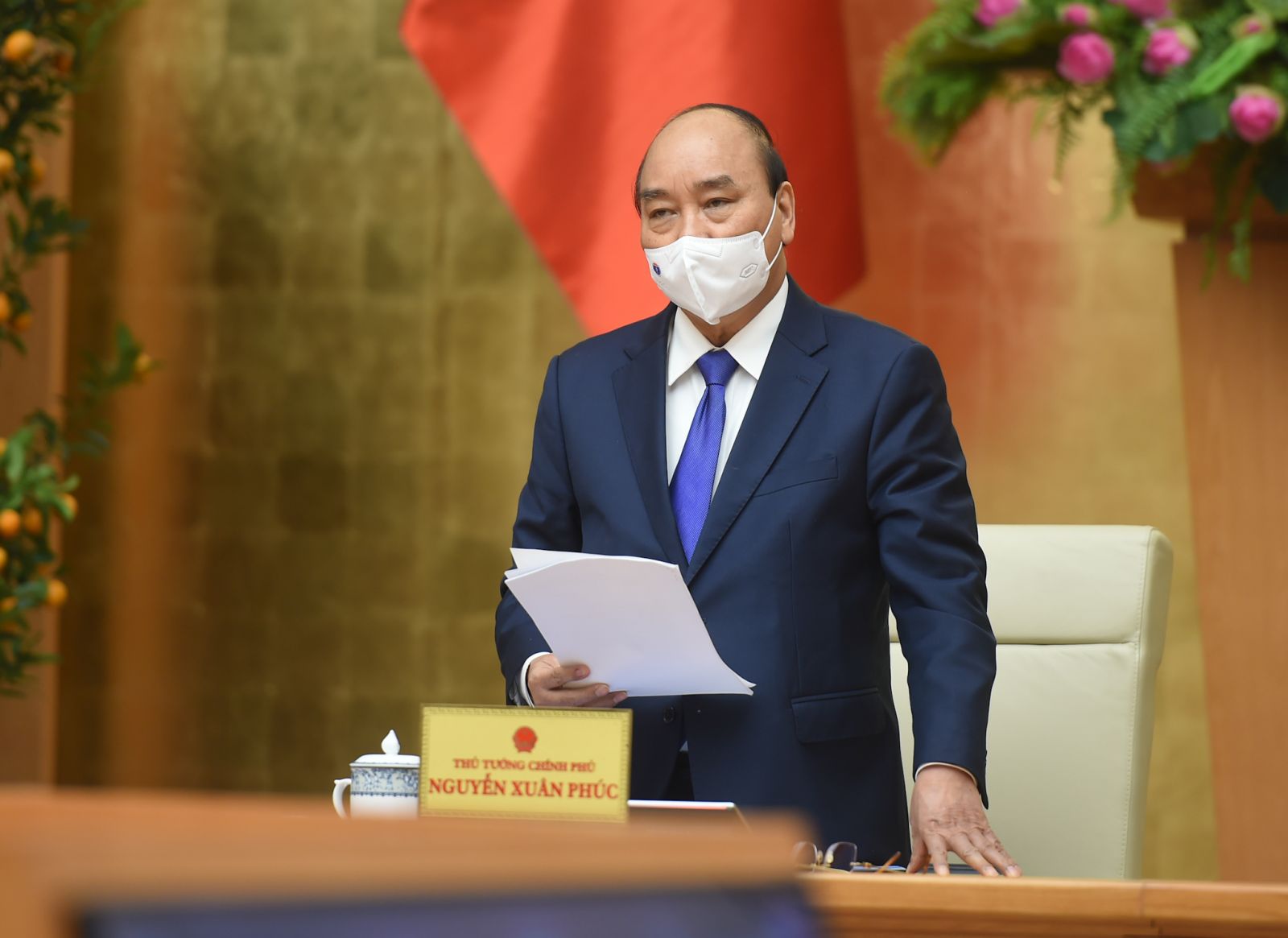 Thủ tướng Nguyễn Xuân Phúc tại cuộc họp về phòng chống Covid-19 chiều mùng 4 Tết Tân Sửu