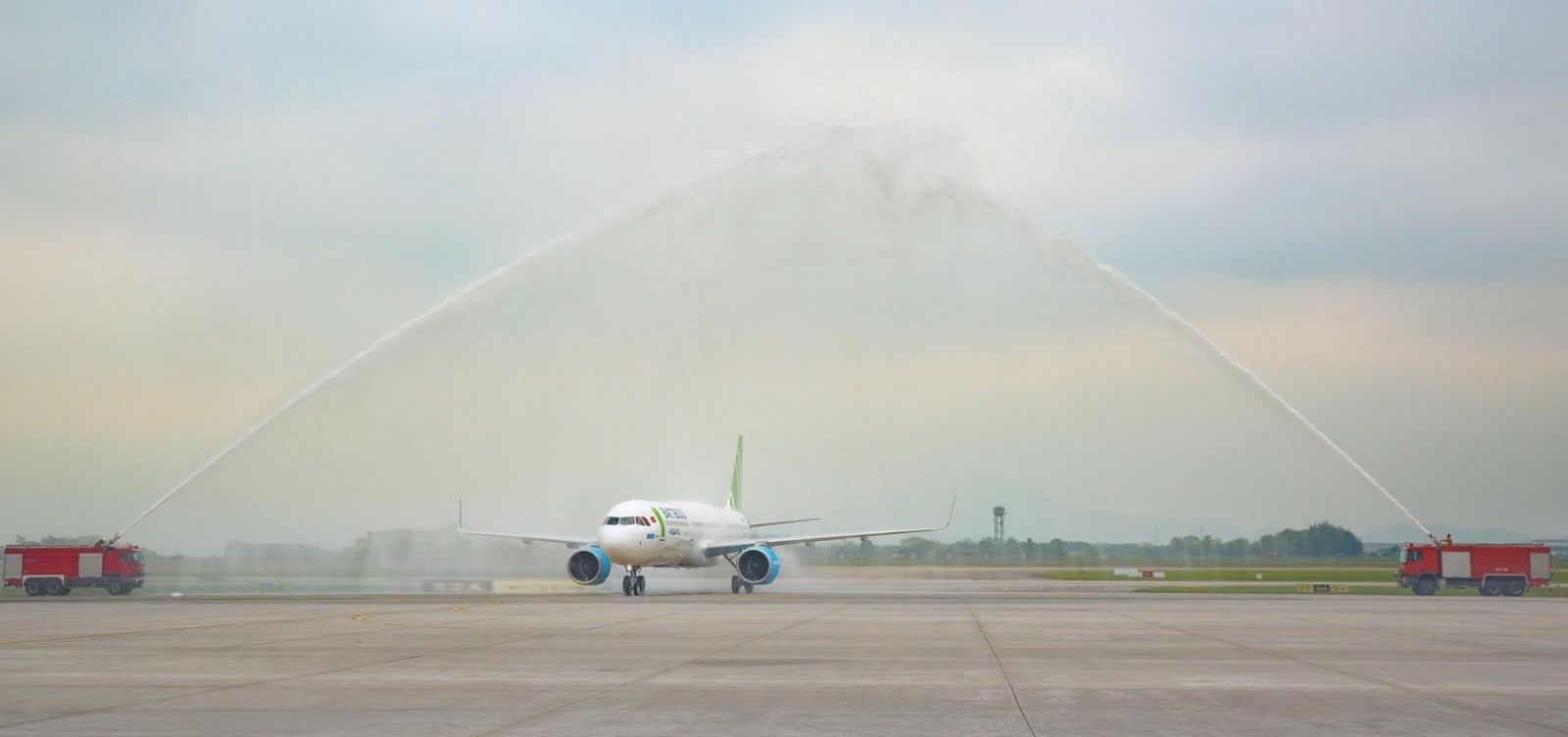 Bamboo Airways khai trương đường bay nối Hà Nội với thành phố Rạch Giá, tỉnh Kiên Giang.