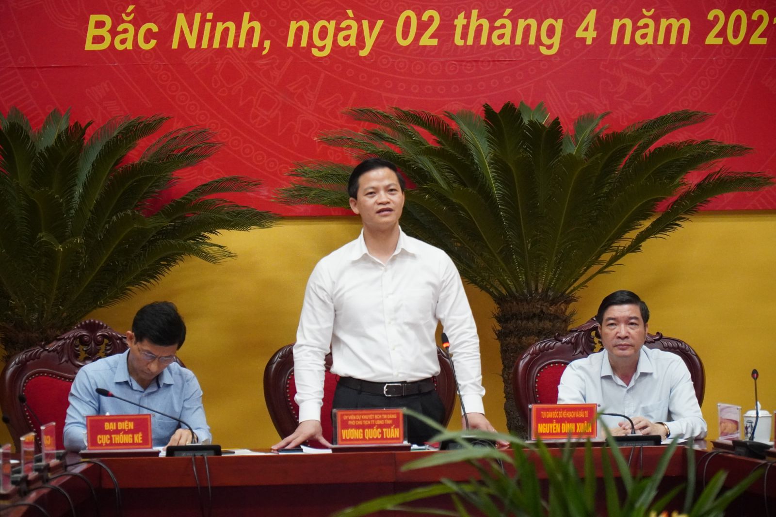 Ông Vương Quốc Tuấn, Ủy viên dự khuyết Trung ương Đảng, Phó chủ tịch Thường trực UBND tỉnh Bắc Ninh thông tin về tình hình kinh tế - xã hội quý 1/2021.