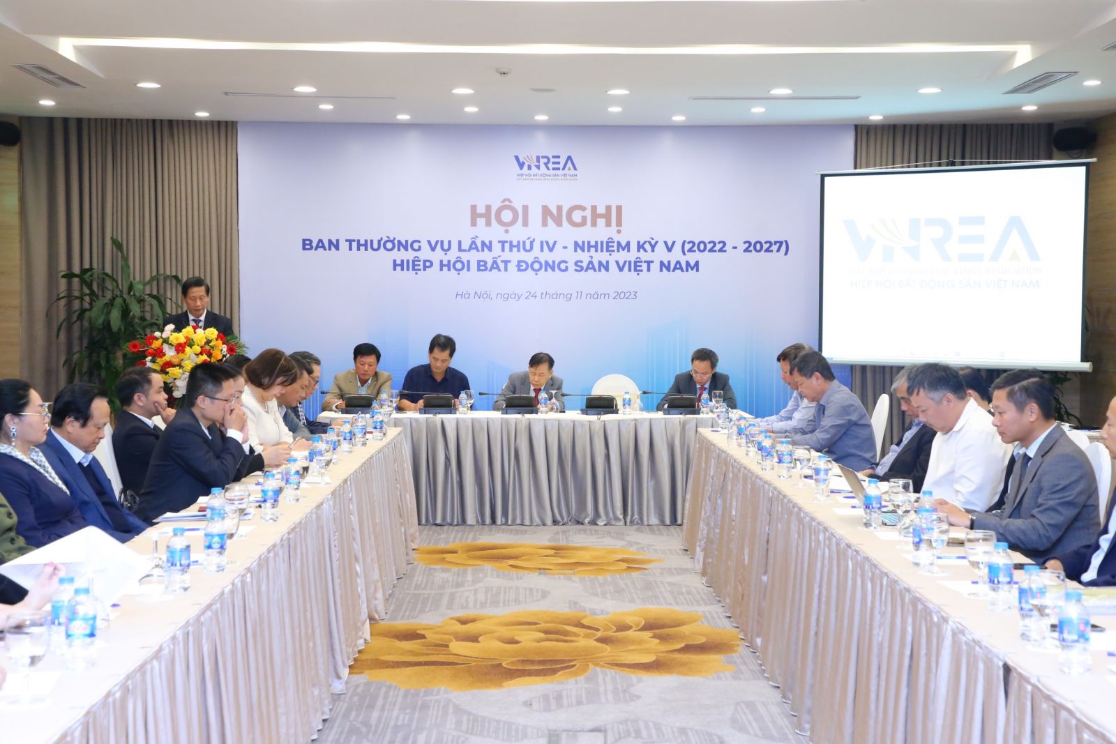 Hội nghị Ban Thường vụ Hiệp hội Bất động sản Việt Nam lần thứ IV nhiệm kỳ 2022 - 2027 - Ảnh 14.