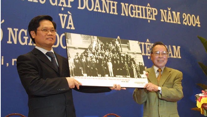 Thủ tướng Phan Văn Khải 