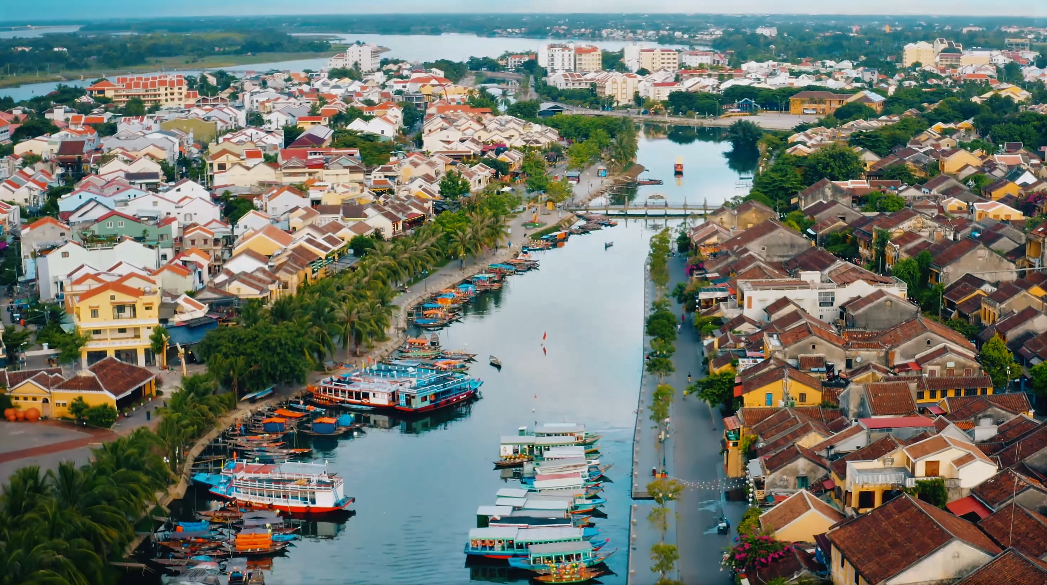 Không gian đô thị gắn kết với sông - biển ở Quảng Nam