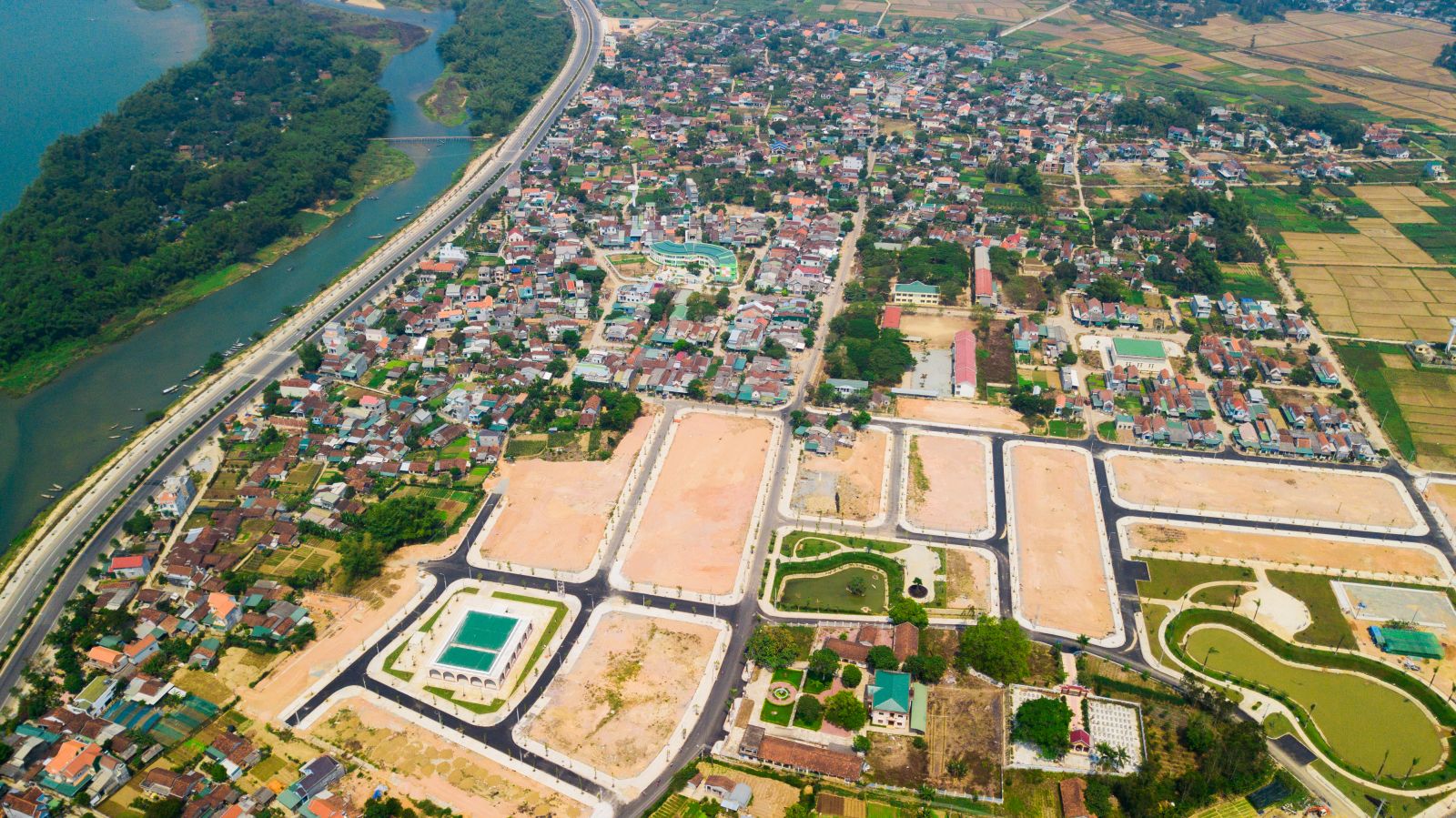 Quảng Ngãi phát triển cảnh quan đô thị dọc 2 bên sông Trà Khúc.