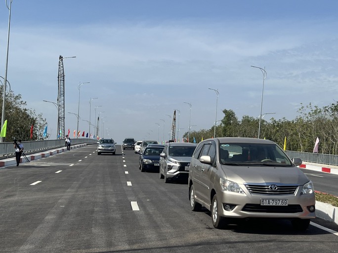 Loạt dự án hạ tầng giao thông kết nối liên vùng được Tây Ninh chú trọng đẩy nhanh tiến độ trong năm 2022. Ảnh: Báo Tây Ninh