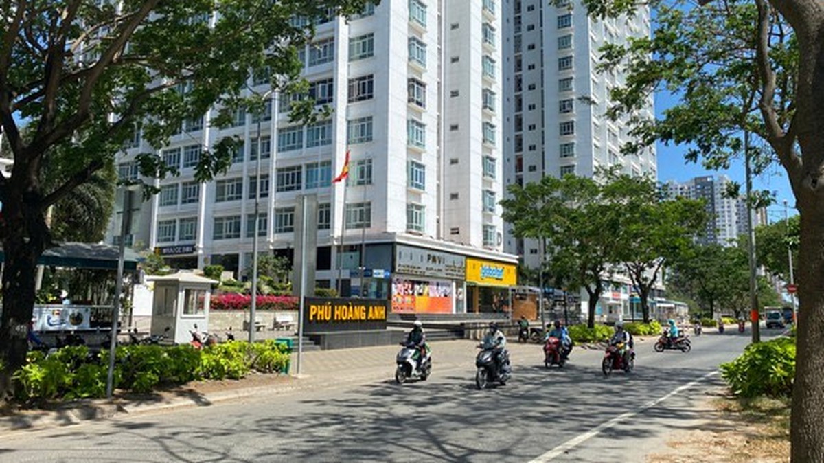 Chung cư Phú Hoàng Anh, nơi xảy ra tranh chấp liên quan đến 6 căn hộ ở tầng 2, block D