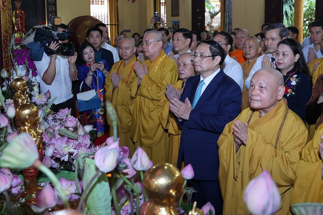 Đại lễ Phật đản Phật lịch 2567 - Dương lịch 2023 được tổ chức trang trọng. (Ảnh: VGP/Nhật Bắc)