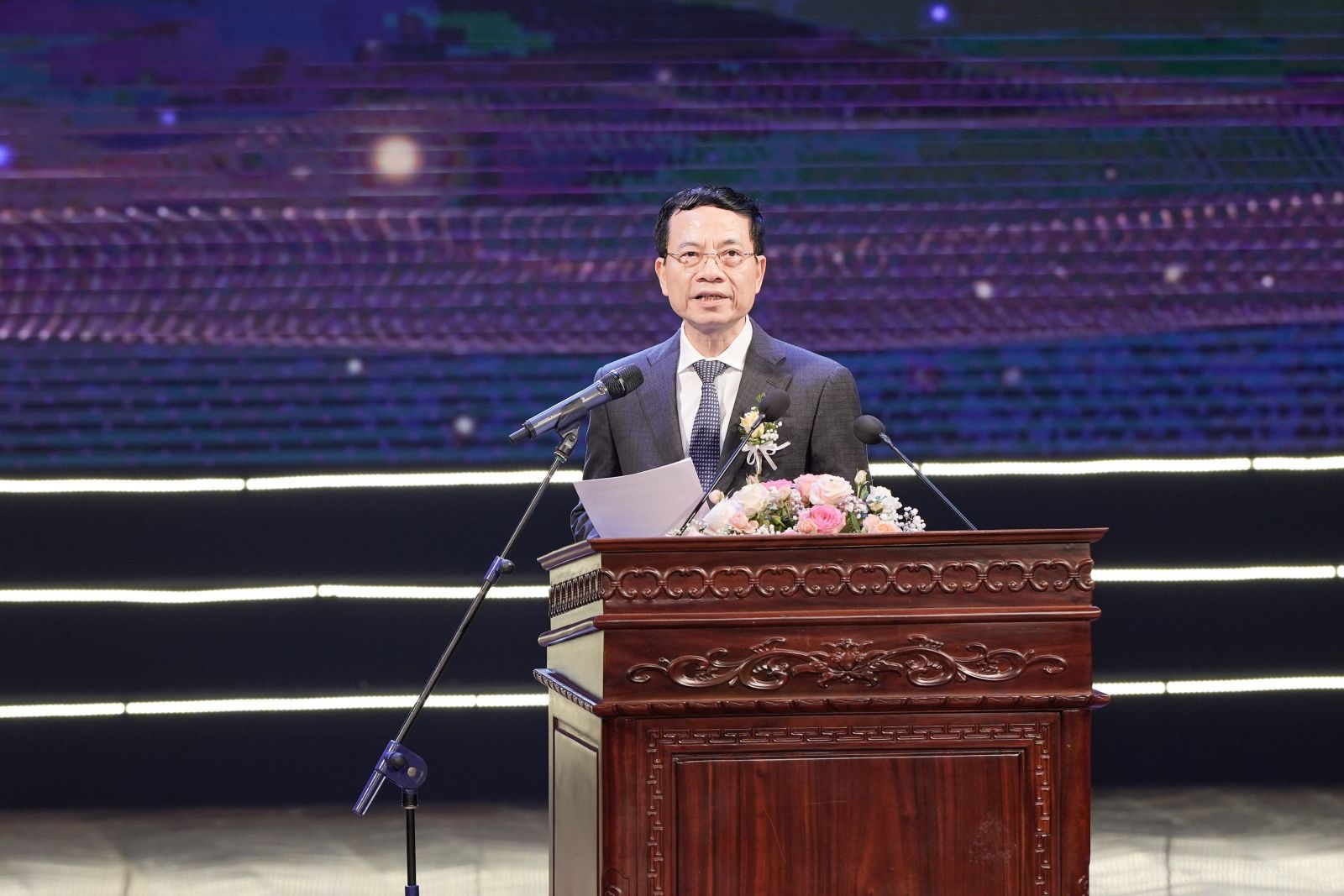 Bộ Trưởng Bộ Thông tin và Truyền thông Nguyễn Mạnh Hùng phát biểu tại buổi lễ.