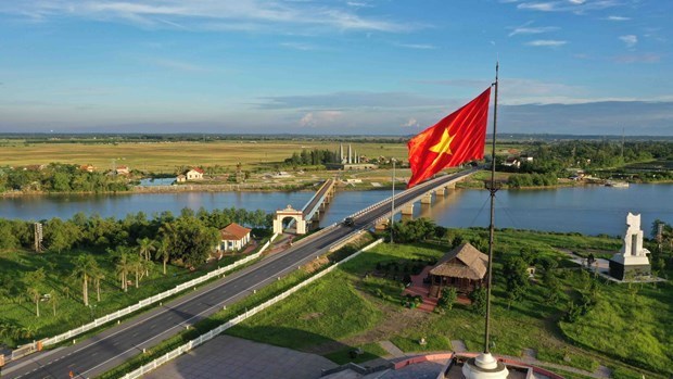 Cụm di tích lịch sử cầu Hiền Lương - sông Bến Hải.