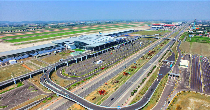 Sân bay Nội Bài hiện tại dự kiến được quy hoạch mở rộng với công suất 100 triệu khách/năm. (Ảnh: NIA)