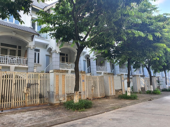 Chuyên gia dự báo trong nửa cuối năm 2021, giá bán nhà đất tại Hà Nội sẽ tiếp tục tăng trưởng chậm lại nhờ cơ quan quản lý siết chặt tại các vùng sốt đất.