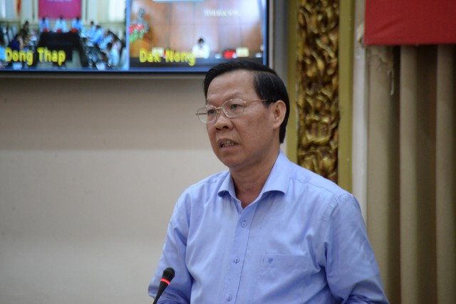 Chủ tịch UBND TPHCM Phan Văn Mãi phát biểu tại đầu cầu TP.HCM - Ảnh: VGP/Vũ Phong