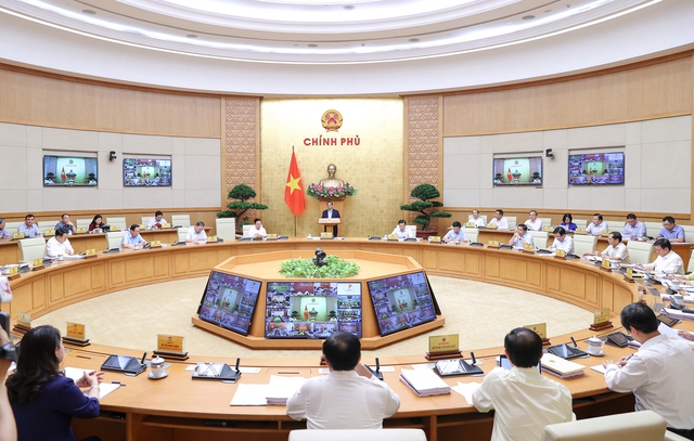 Thủ tướng Chính phủ Phạm Minh Chính chủ trì hội nghị trực tuyến toàn quốc Chính phủ với các địa phương và phiên họp Chính phủ thường kỳ tháng 6/2023. (Ảnh: VGP/Nhật Bắc)
