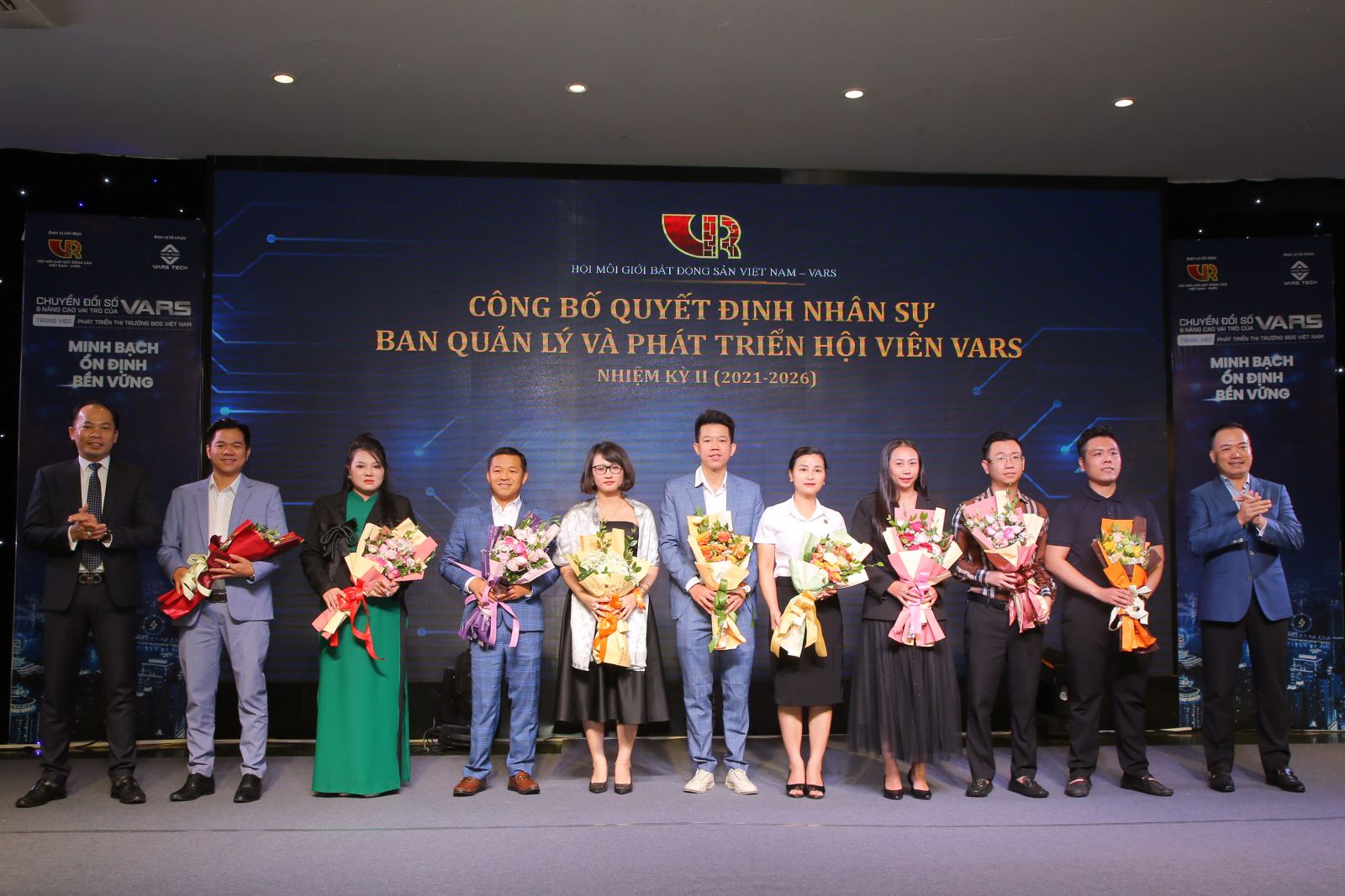 Hội nghị “Chuyển đổi số - Nâng cao vai trò của VARS trong việc phát triển thị trường BĐS Việt Nam minh bạch, ổn định và bền vững”- Ảnh 9.
