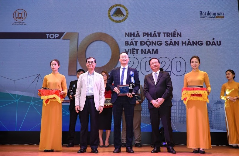 Văn Phú - Invest nhận giải Top 10 nhà phát triển bất động sản hàng đầu Việt Nam