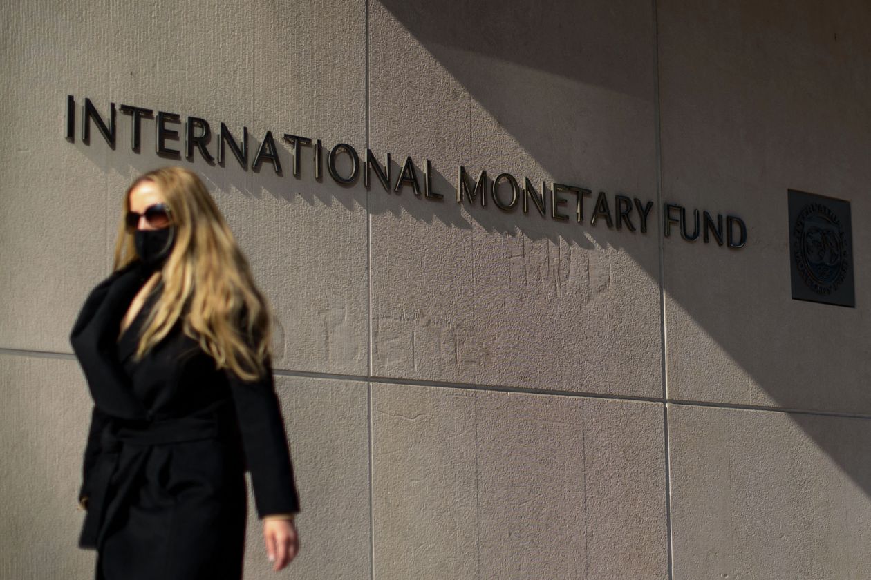 IMF kỳ vọng nền kinh tế thế giới sẽ tăng trưởng 6% trong năm nay