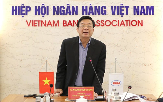 Tổng thư ký Hiệp hội Ngân hàng TS. Nguyễn Quốc Hùng phát biểu tại Tọa đàm